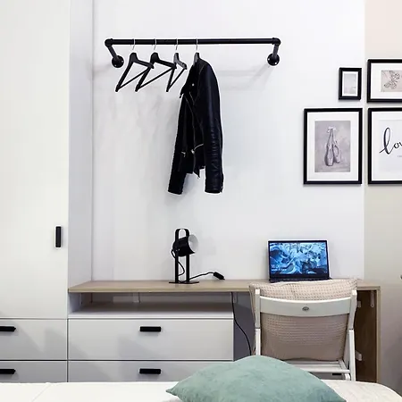 Monolocale Comodo E Funzionale Sopra La Metro Turro Apartmán Milán
